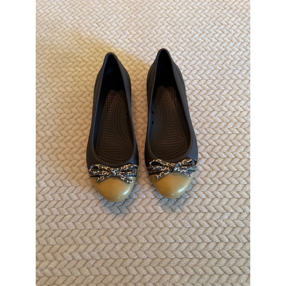 Crocs Cap Toe Flat Brown Gold Leopard Bow Ballet Shoes Womens 6
